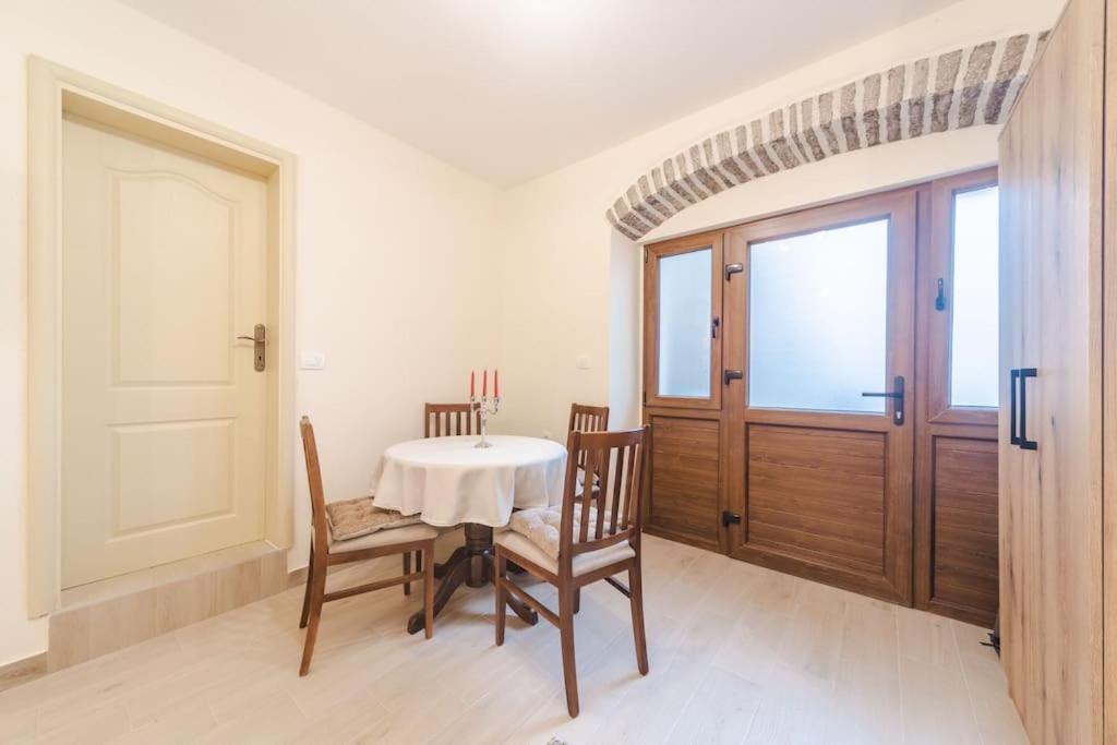 Apartman Katarina Kotor Exterior photo